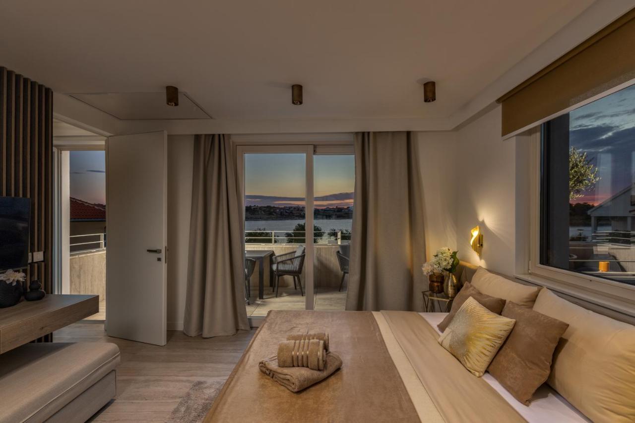 Arca, Sea View/sauna/open/closed/heated Pool Villa *